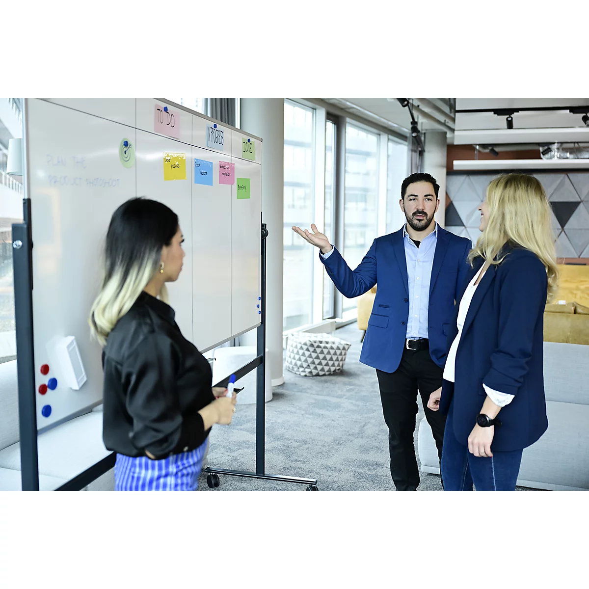Verrijdbaar en draaibaar whiteboard UNITE Legamaster - aan 2 zijden te gebruiken - geëmailleerd - B 1500 x H 1000 mm - grijs onderstel